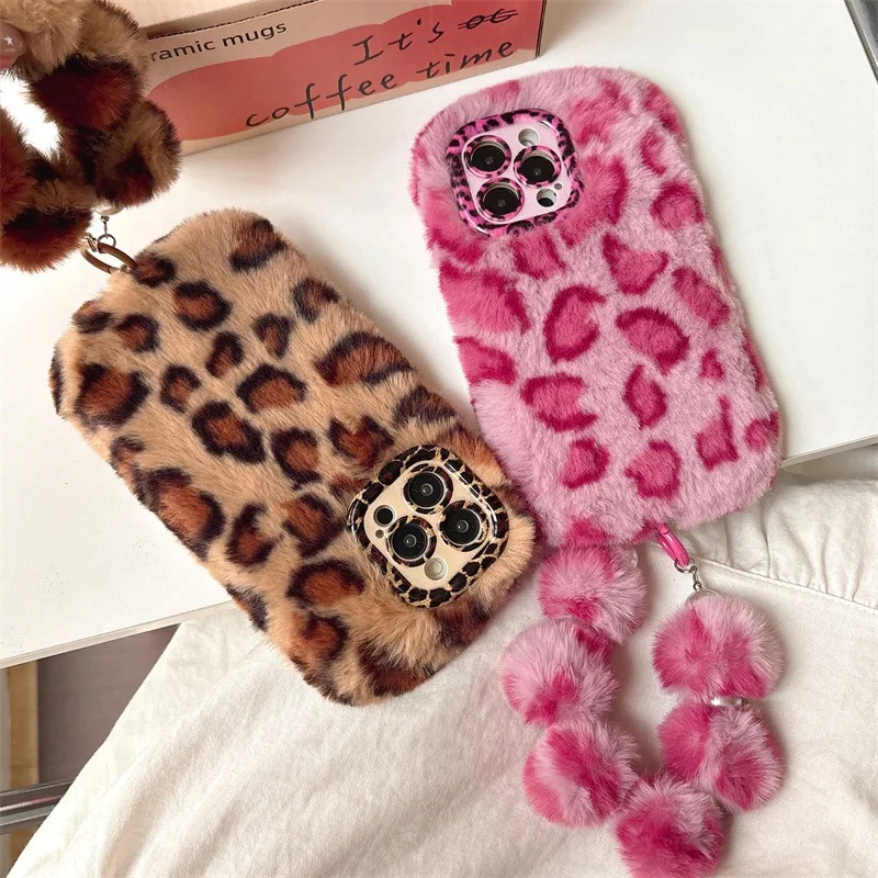 Phone Cases For Iphone 16 - Casing Telepon dengan Lensa Berbahan Bulu